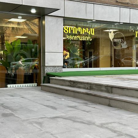 Tropica Inn Hotel Yerevan Luaran gambar