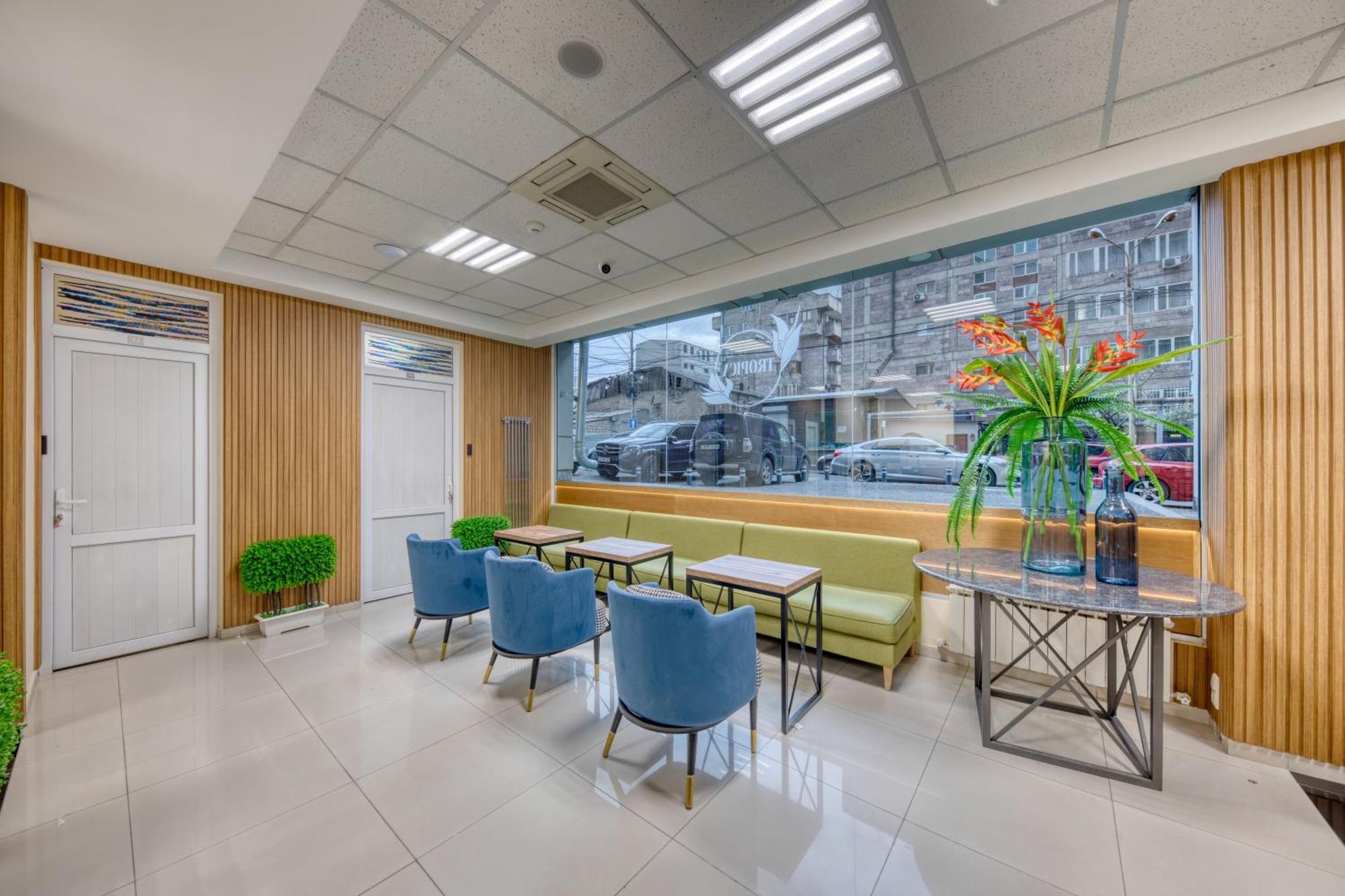 Tropica Inn Hotel Yerevan Luaran gambar